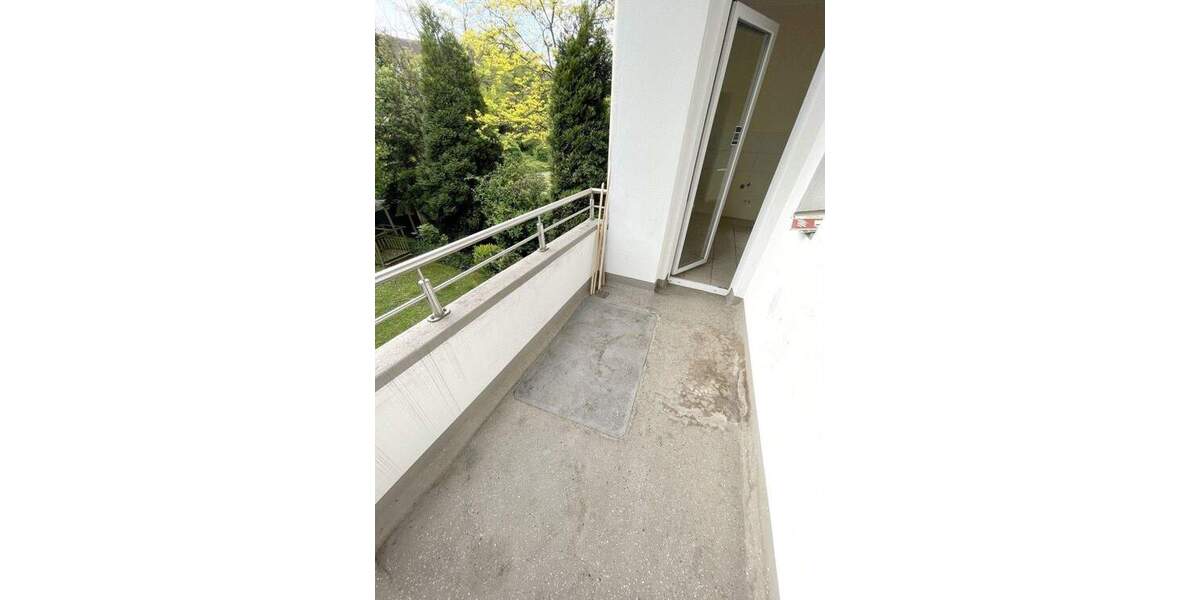 Etagenwohnung Oberhausen Altstadt-Mitte - 4 Zimmer, 113 m&sup2;, 960&euro; | Angebot:24875520