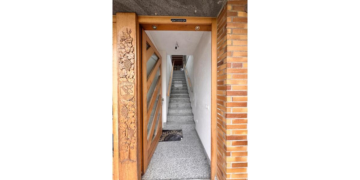 Etagenwohnung Sinzig - 3 Zimmer, 87 m&sup2;, 1.100&euro; | Angebot:26568282
