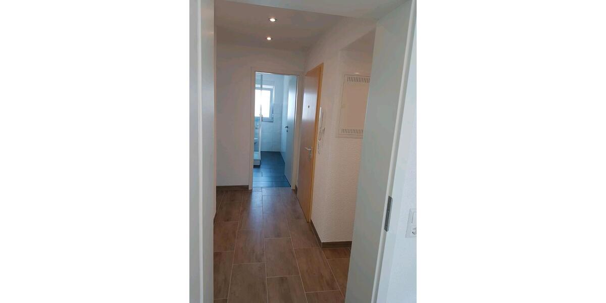 Etagenwohnung Blumberg - 2 Zimmer, 62 m&sup2;, 590&euro; | Angebot:26351378