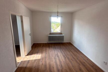 Wohnung Waldbrunn - 3 Zimmer, 70 m&sup2;, 750&euro; | Angebot:26525464