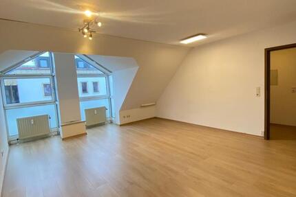 Wohnung Bayreuth City - 2 Zimmer, 62 m&sup2;, 680&euro; | Angebot:25053283