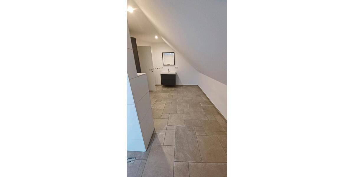 ZUM 01.02. ODER 01.03.: Moderne 3-Zimmer-Wohnung mit Terrasse 3 zimmer