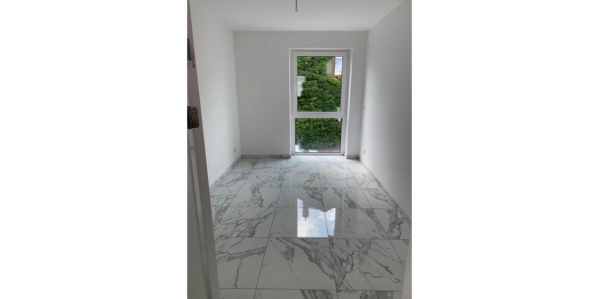 Etagenwohnung Rüsselsheim am Main - 3 Zimmer, 76 m&sup2;, 1.400&euro; | Angebot:26640400