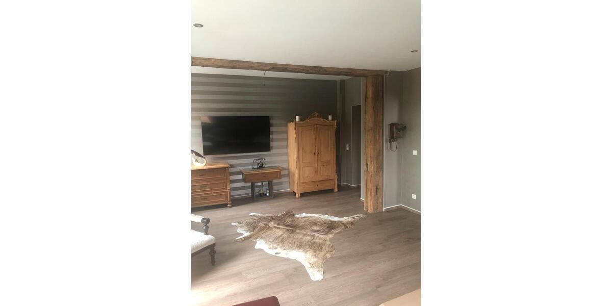 Traumhaft Wohnung in Traumhafter Lage in Borna 3 zimmer