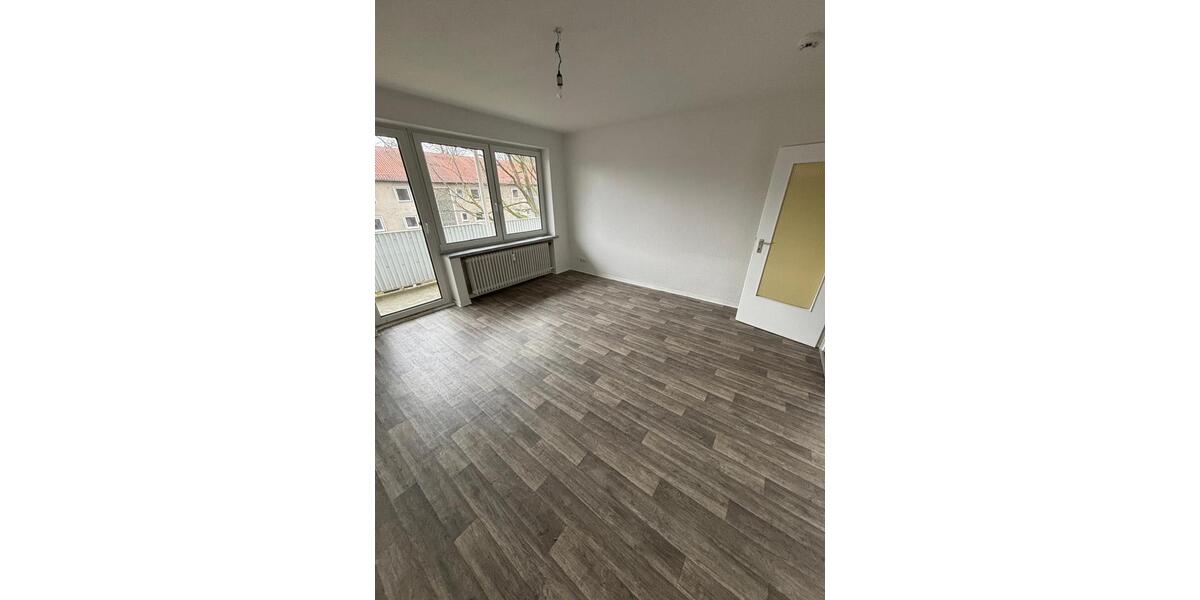 Etagenwohnung Südheide Unterlüß - 3 Zimmer, 66 m&sup2;, 417&euro; | Angebot:25992653