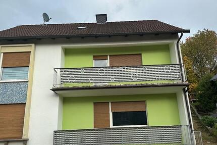 3. Zimmer Wohnung in einem geflegten 3 Familienhaus zimmer