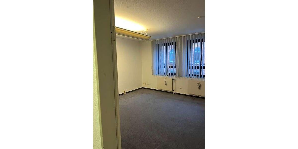 Gewerbeobjekt Kiel - 1.352&euro; | Angebot:24755980
