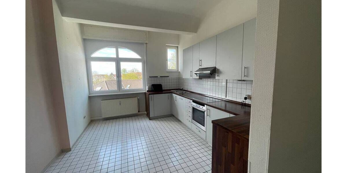 Etagenwohnung Rastatt - 3 Zimmer, 112 m&sup2;, 960&euro; | Angebot:26154386