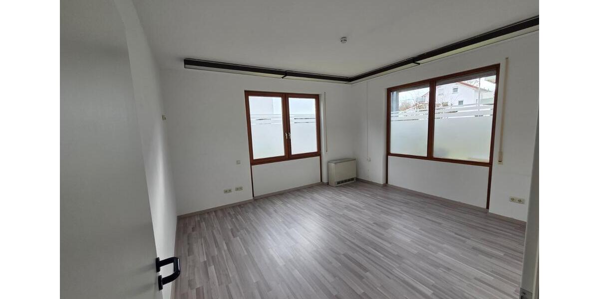 Gewerbeobjekt Schöneck - 870&euro; | Angebot:25335213