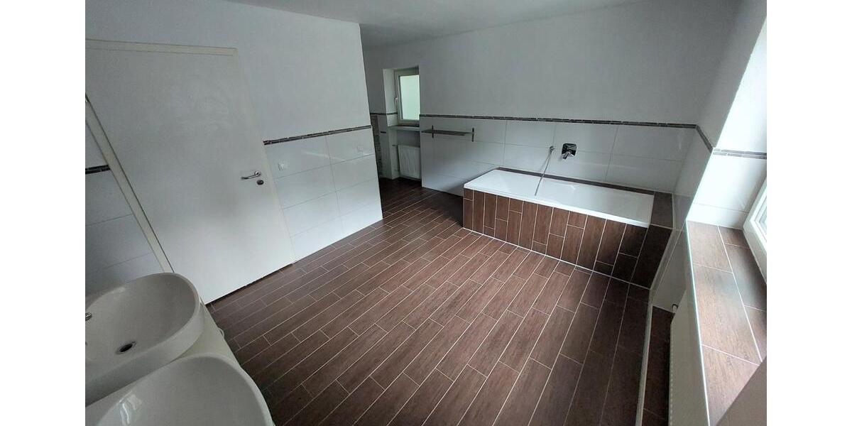 Etagenwohnung Wartenberg - 3.5 Zimmer, 108 m&sup2;, 1.400&euro; | Angebot:26620632