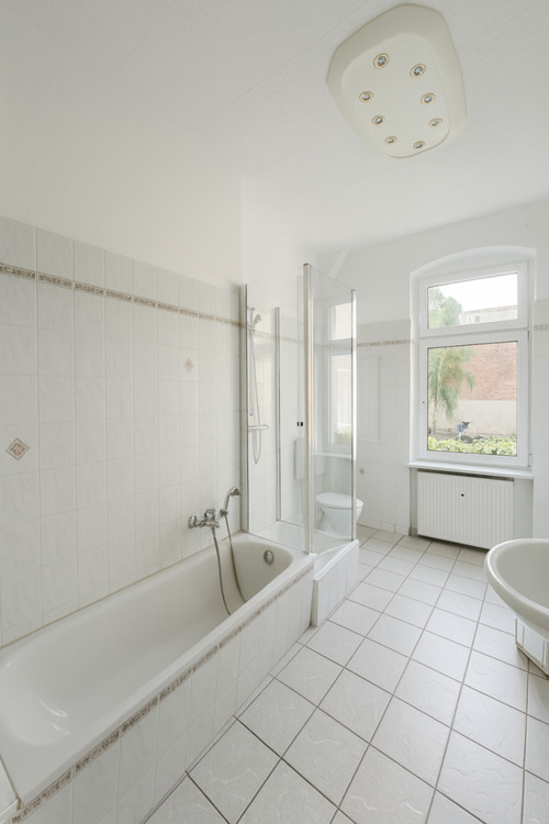Helle und zentrale 2-Zimmer-Wohnung (70 m²) inkl. Küche