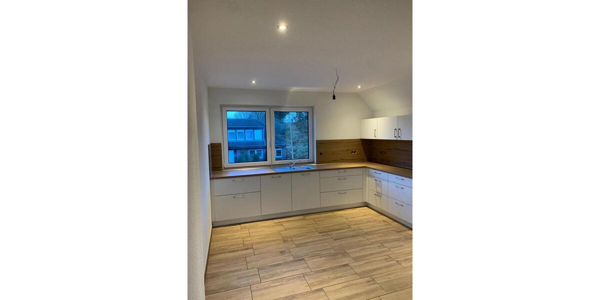 Dachgeschoßwohnung Papenburg - 4 Zimmer, 127 m&sup2;, 1.270&euro; | Angebot:24691194