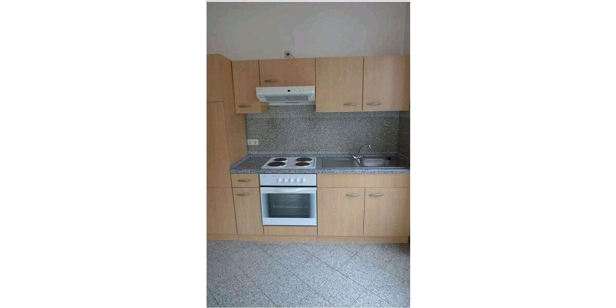 Nähe Fußgängerzone * 2 Zimmer-Erdgeschosswohnung mit Terrasse und Einbauküche 2 zimmer