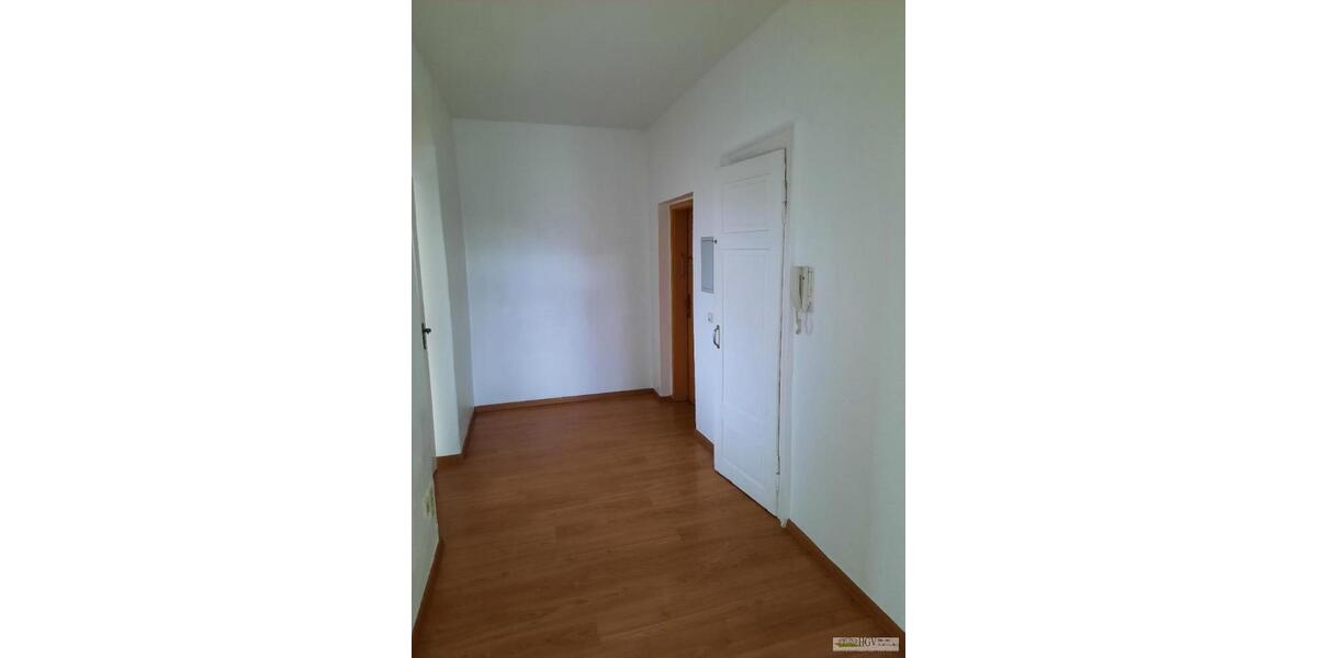 Etagenwohnung Coswig - 2 Zimmer, 69 m&sup2;, 400&euro; | Angebot:25000286