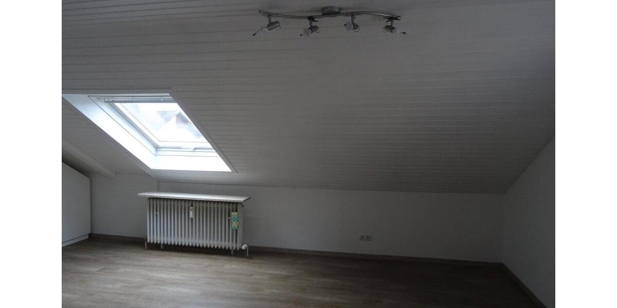 Dachgeschoßwohnung Neuburg an der Donau - 2 Zimmer, 58 m&sup2;, 640&euro; | Angebot:26232119