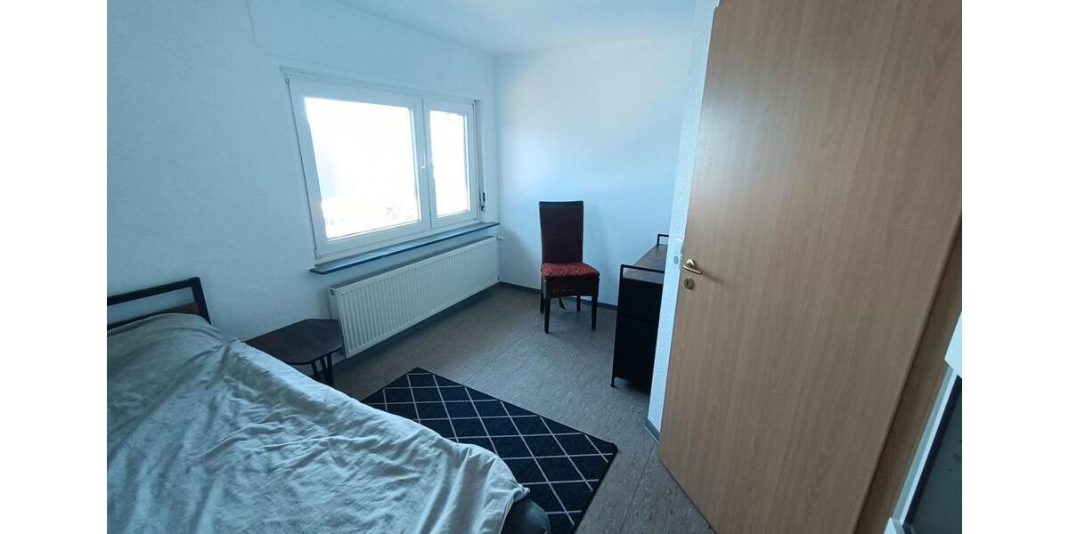 Etagenwohnung Gedern - 4 Zimmer, 110 m&sup2;, 800&euro; | Angebot:26689987