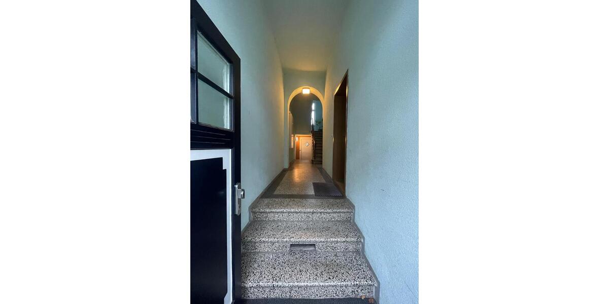 Dachgeschoßwohnung Zerbst (Anhalt) - 3 Zimmer, 102 m&sup2;, 663&euro; | Angebot:26659792