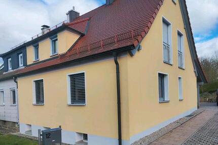 Haus Erbendorf Pfaben - 4 Zimmer, 105 m&sup2;, 999&euro; | Angebot:26272537