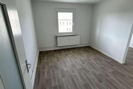Wohnung Markneukirchen - 4 Zimmer, 79 m&sup2;, 343&euro; | Angebot:24213849