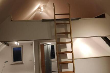 Dachgeschoss Wohnung mit viel Charme und Flair zimmer