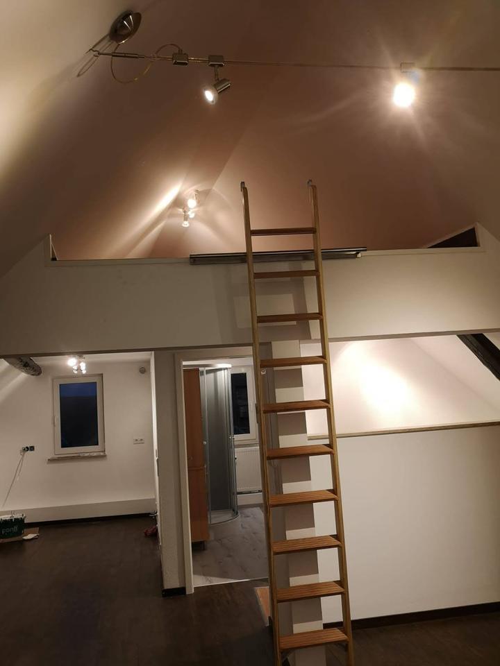 Dachgeschoss Wohnung mit viel Charme und Flair zimmer