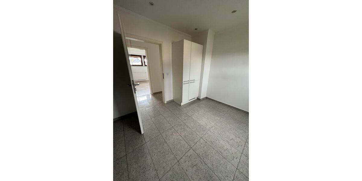 Dachgeschoßwohnung Wittlich - 3 Zimmer, 90 m&sup2;, 1.200&euro; | Angebot:26651645