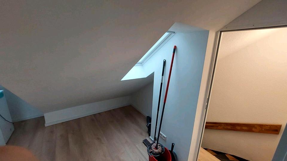 Dachgeschoss Wohnung 2 zimmer