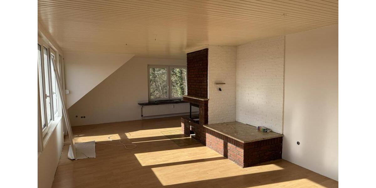 Dachgeschoßwohnung Burg (Dithmarschen) - 3 Zimmer, 65 m&sup2;, 600&euro; | Angebot:25954828