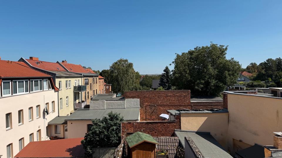 Dachgeschoßwohnung Aschersleben - 3 Zimmer, 60 m&sup2;, 450&euro; | Angebot:25483394