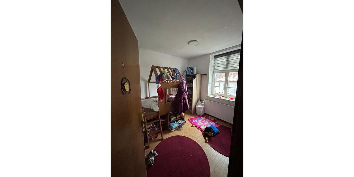 Etagenwohnung Steinheim - 3 Zimmer, 80 m&sup2;, 480&euro; | Angebot:24847181