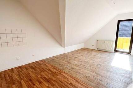 Wohnung Gersdorf - 2 Zimmer, 39 m&sup2;, 230&euro; | Angebot:26155661