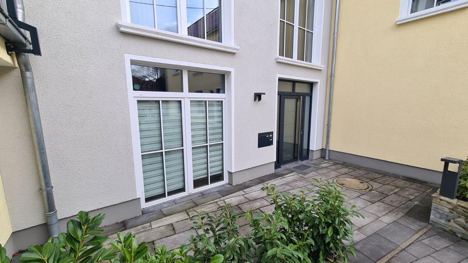 Terrassenwohnung Weilrod - 1 Zimmer, 83 m&sup2;, 790&euro; | Angebot:25406572
