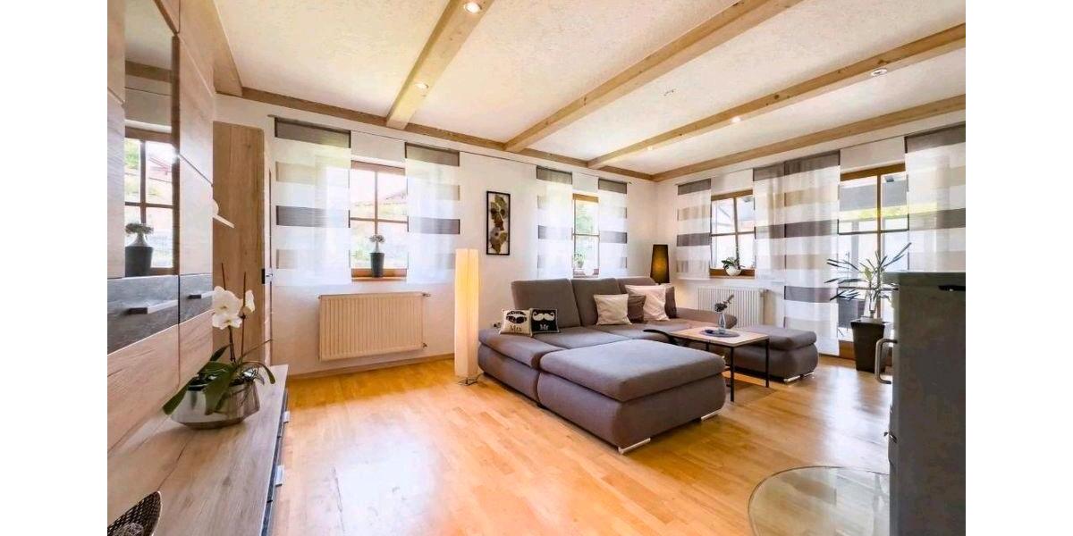 Erdgeschoßwohnung Untergriesbach - 5 Zimmer, 142 m&sup2;, 950&euro; | Angebot:26698834