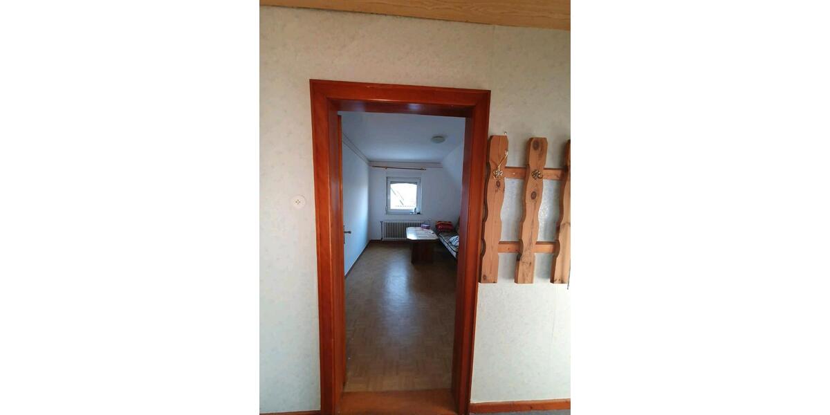 Einfamilienhaus Saterland - 7 Zimmer, 160 m&sup2;, 1.100&euro; | Angebot:26329969