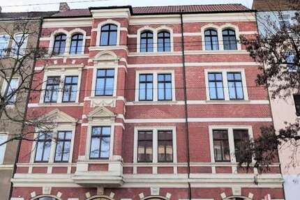 gepflegte 2 Zimmer-Wohnung *ab sofort verfügbar* ruhig auf dem Hinterhof