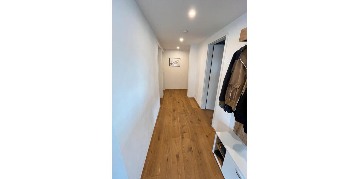 Dachgeschoßwohnung Heidenheim an der Brenz Aufhausen - 3 Zimmer, 90 m&sup2;, 1.200&euro; | Angebot:23449191