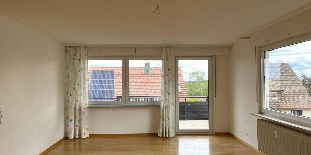 Etagenwohnung Freudenstadt - 4 Zimmer, 114 m&sup2;, 1.025&euro; | Angebot:26695941