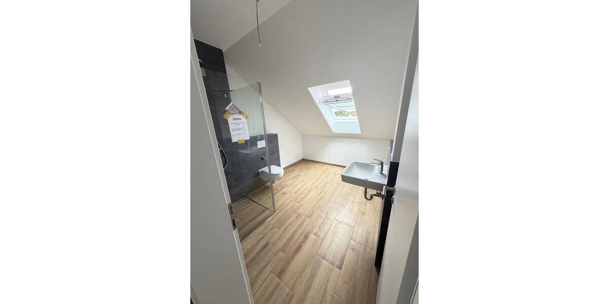 Doppelhaushälfte Dresden Weixdorf - 7 Zimmer, 152 m&sup2;, 2.950&euro; | Angebot:26703214