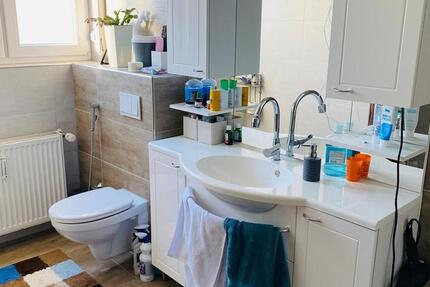 Wohnung Saarbrücken West - 3 Zimmer, 95 m&sup2;, 650&euro; | Angebot:25226111