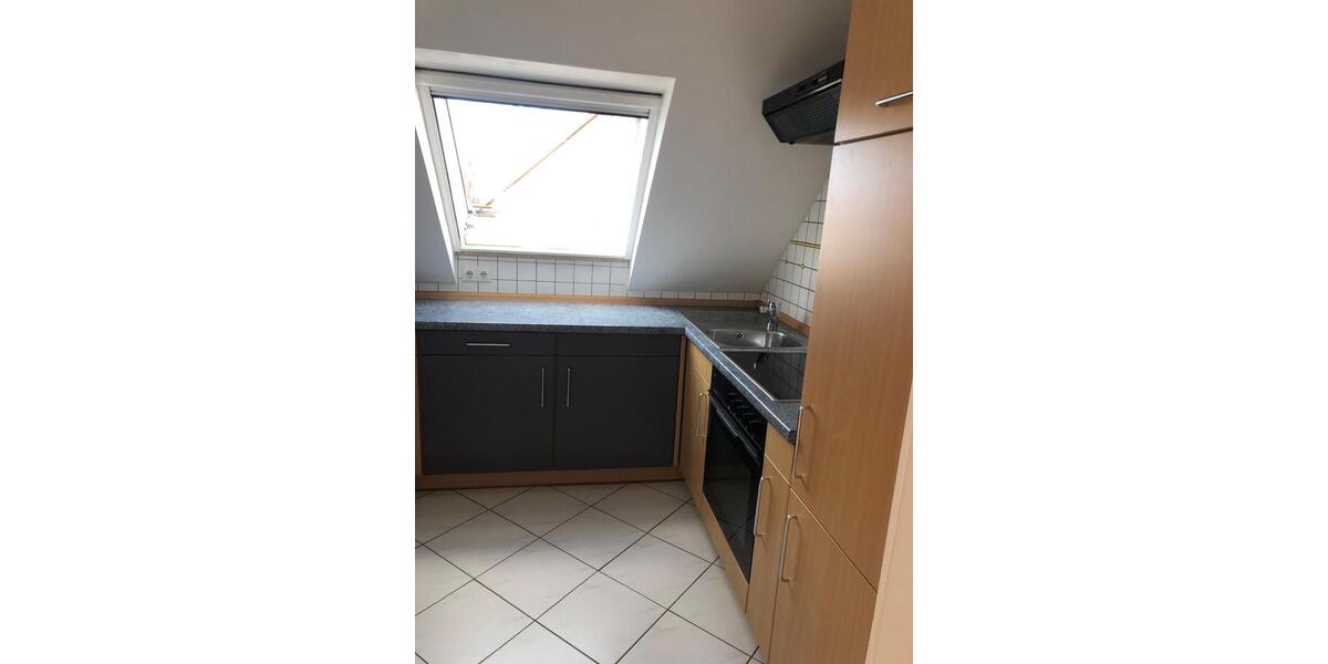 Dachgeschoßwohnung Stegaurach - 2 Zimmer, 64 m&sup2;, 630&euro; | Angebot:24893492