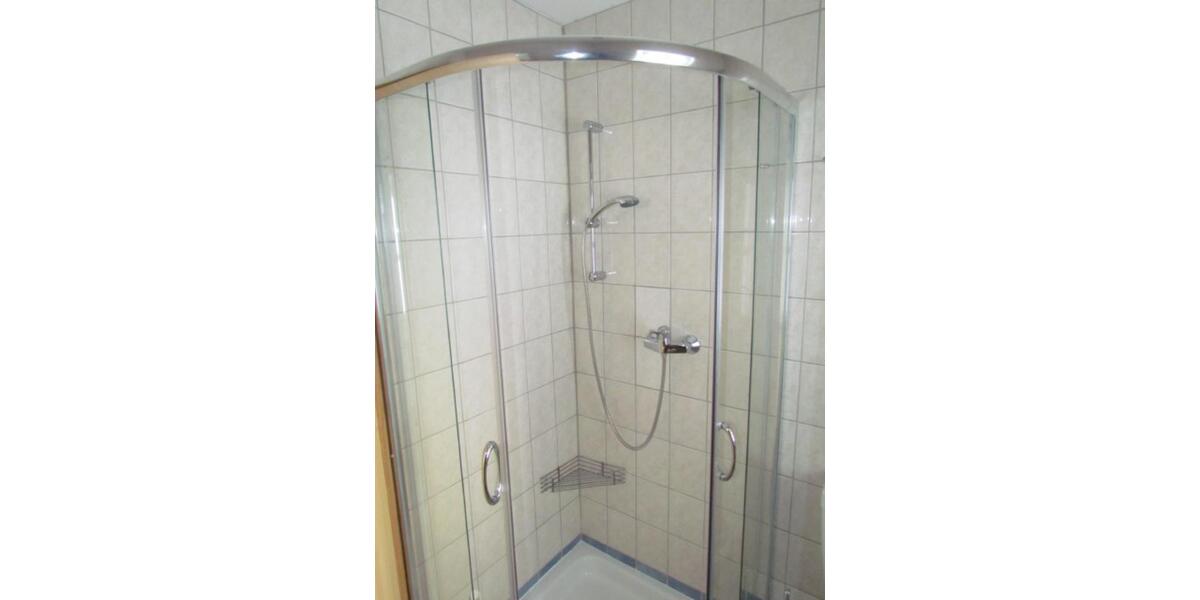 Etagenwohnung Falkenstein - 1 Zimmer, 25 m&sup2;, 250&euro; | Angebot:25416862