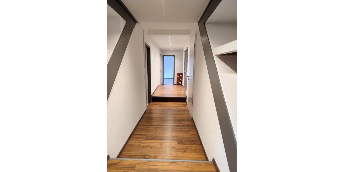 Maisonettenwohnung Achim - 4 Zimmer, 120 m&sup2;, 1.750&euro; | Angebot:24571812