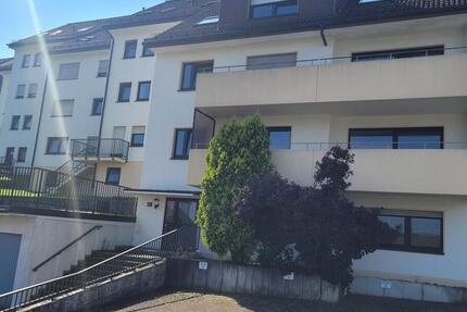 Renovierte und moderne 2 Zi. KDB im DG in ruhiger Straße in Hellersen - ideal für Singles und Paare zimmer