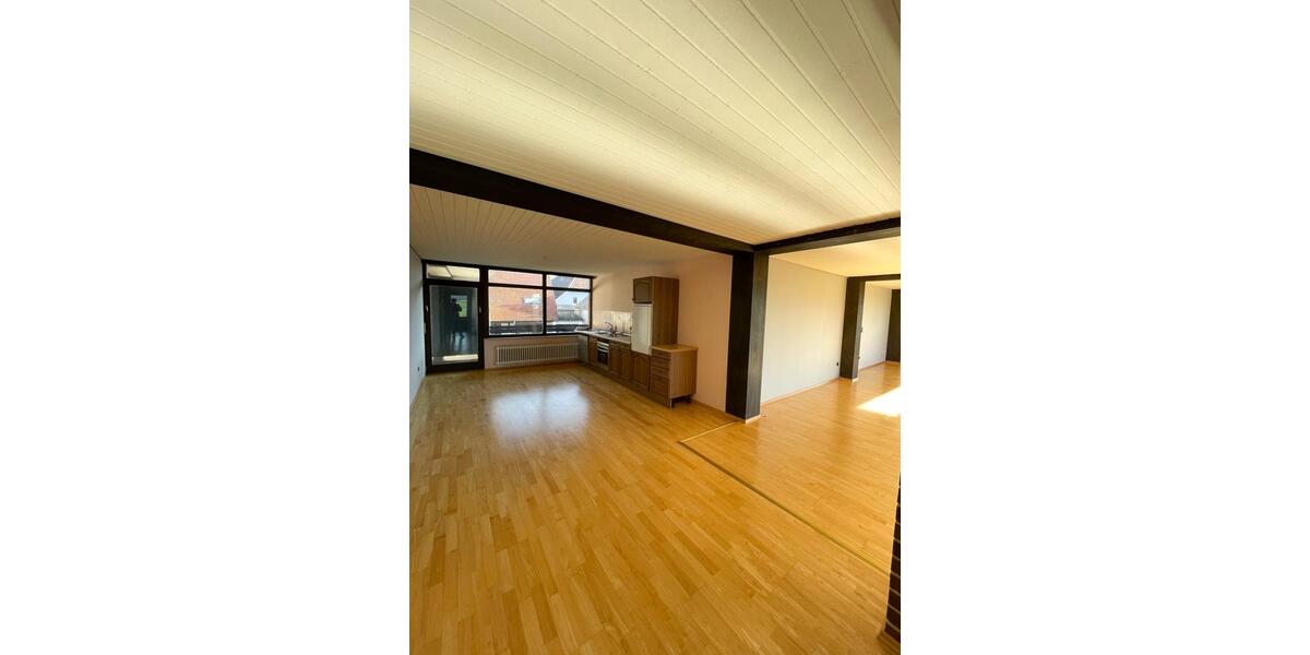 Einfamilienhaus Waldmünchen - 2 Zimmer, 130 m&sup2;, 690&euro; | Angebot:23258092