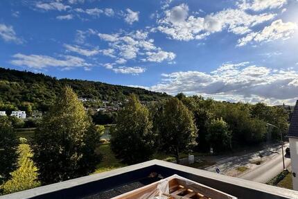 Exklusive Penthouse-Wohnung direkt an der LUX-Grenze mit Sonnen-Dachterrasse und Traumausblick, ca. 111 qm, Erstbezug ab Dez. 2025