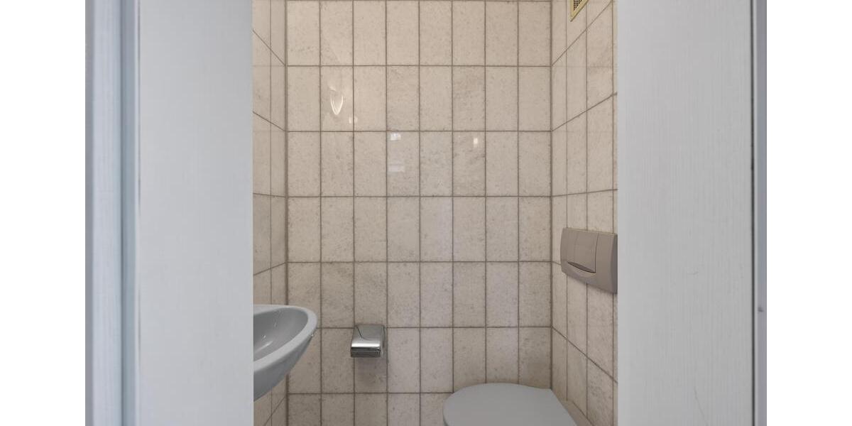Etagenwohnung Baden-Baden Baden - 3 Zimmer, 135 m&sup2;, 1.500&euro; | Angebot:26296417