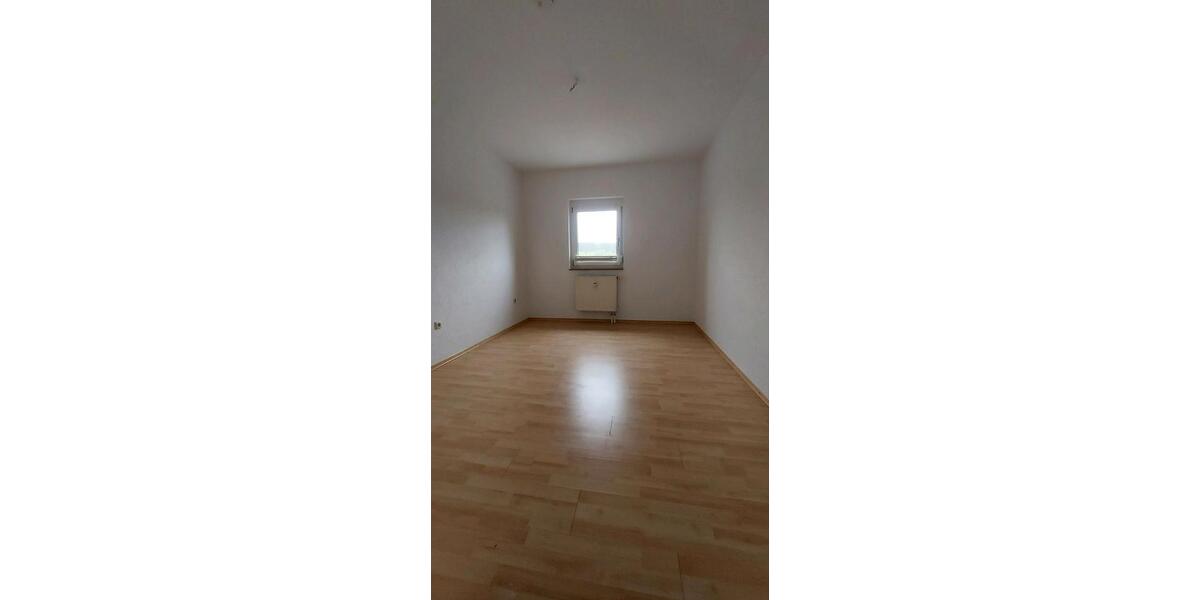 Etagenwohnung Neustadt an der Aisch - 4 Zimmer, 100 m&sup2;, 825&euro; | Angebot:26416873