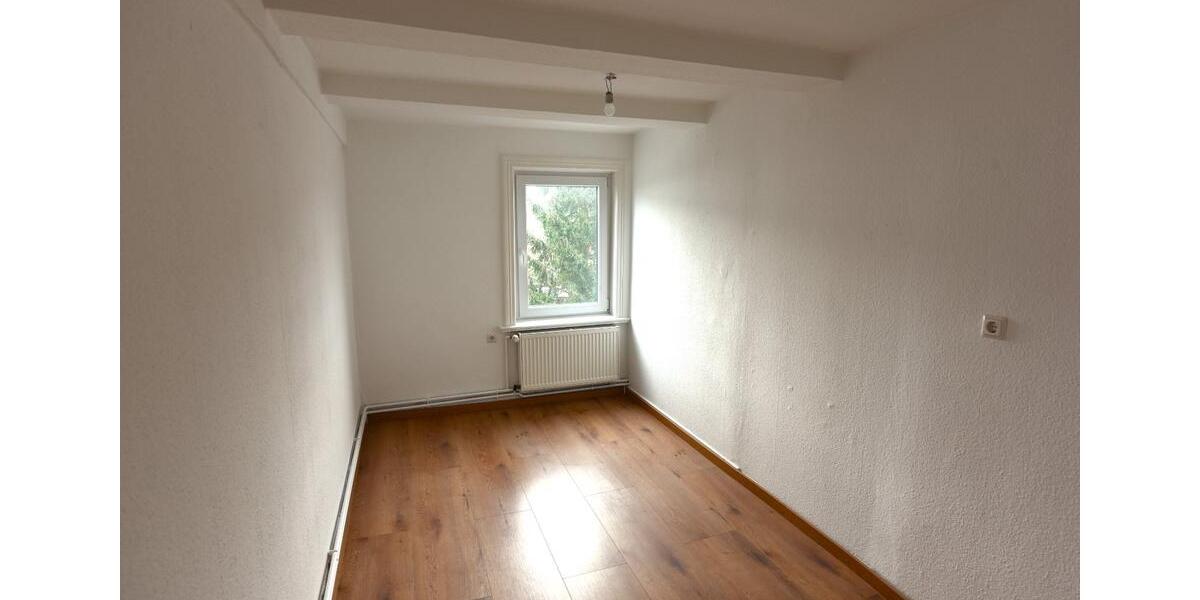 Etagenwohnung Bad Gandersheim - 4 Zimmer, 120 m&sup2;, 550&euro; | Angebot:24850215