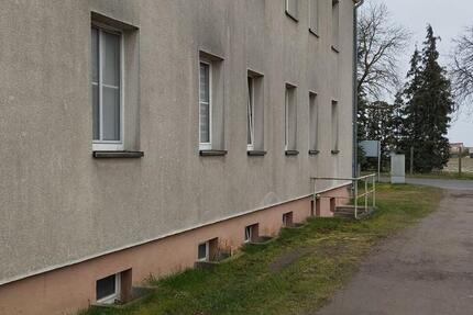 Wohnung Galenbeck - 3 Zimmer, 64 m&sup2;, 398&euro; | Angebot:19977960