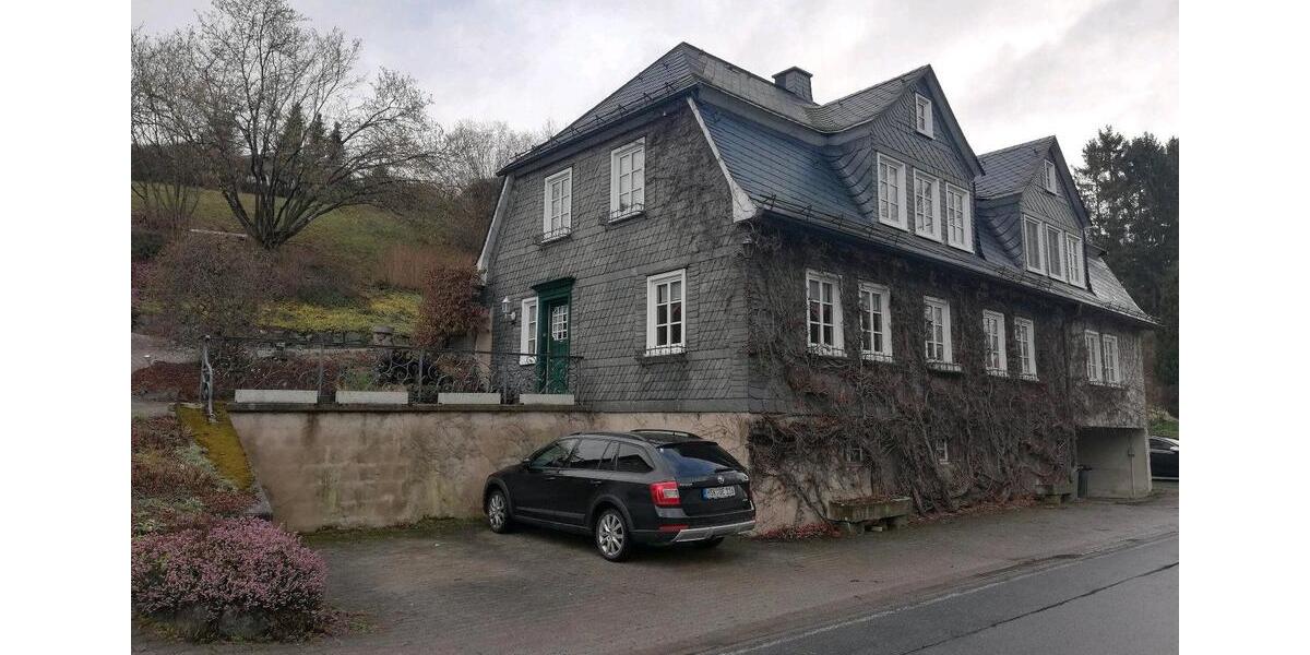Etagenwohnung Schmallenberg - 3 Zimmer, 89 m&sup2;, 690&euro; | Angebot:26045517